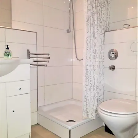 Apartment Doppel-appartement Salzbrunner Str. 11, Langwasser Mitte *
