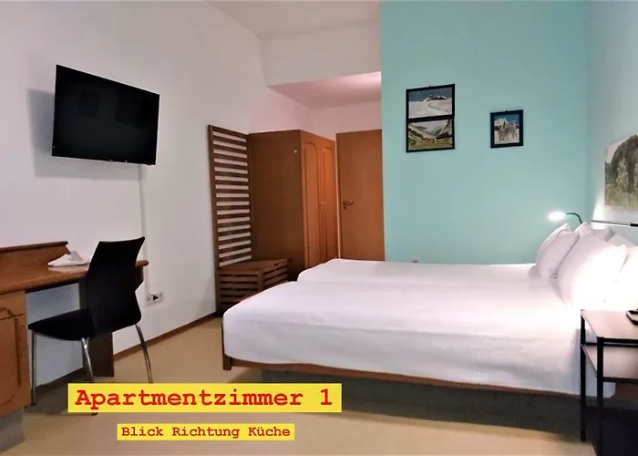 Doppel-appartement Salzbrunner Str. 11, Langwasser Mitte דירה נירנברג