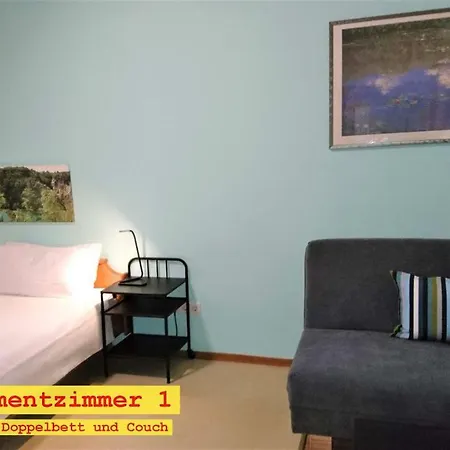 Doppel-appartement Salzbrunner Str. 11, Langwasser Mitte Daire *