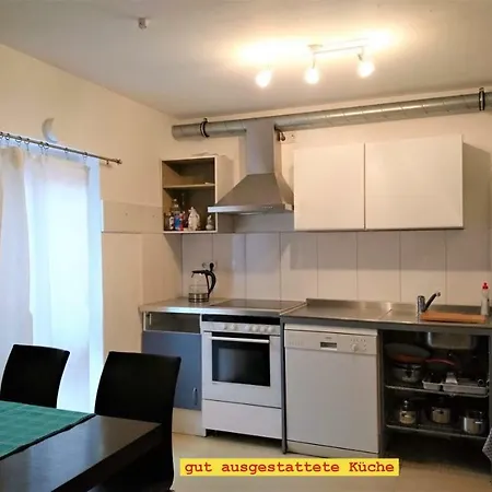 Doppel-appartement Salzbrunner Str. 11, Langwasser Mitte Daire *